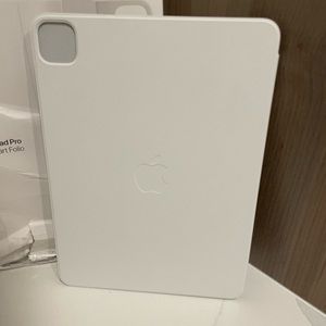 APPLE IPAD PRO 11 INCH SMART FOLIO CASE - WHITE‎